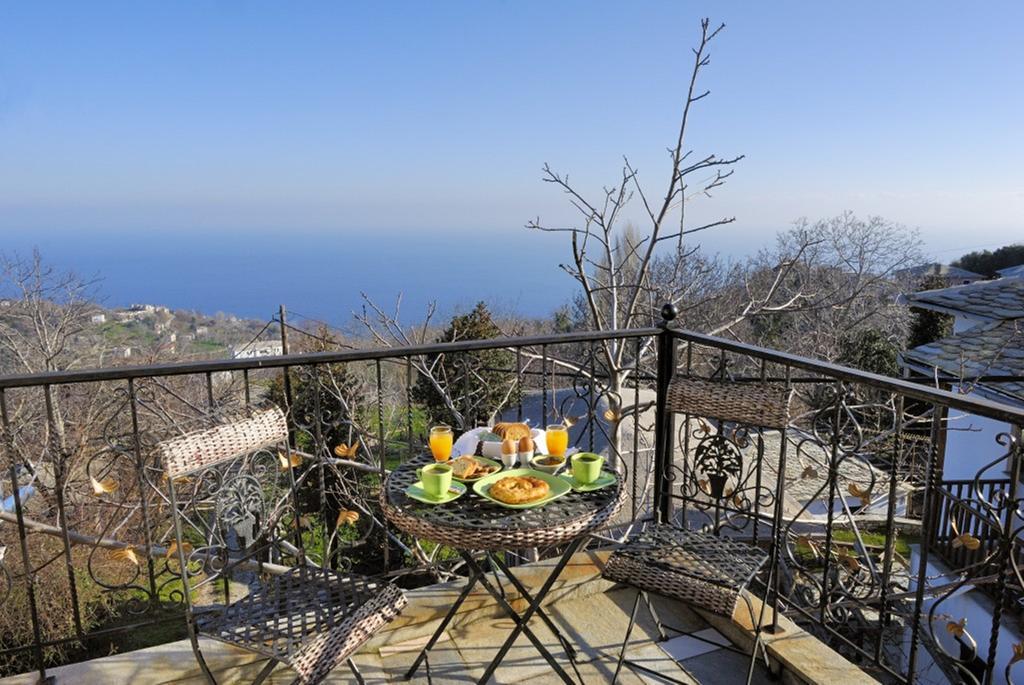 Guesthouse Iris Цагарада Екстериор снимка